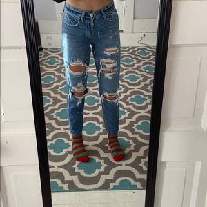 American Eagle mom jean, size 2 regular